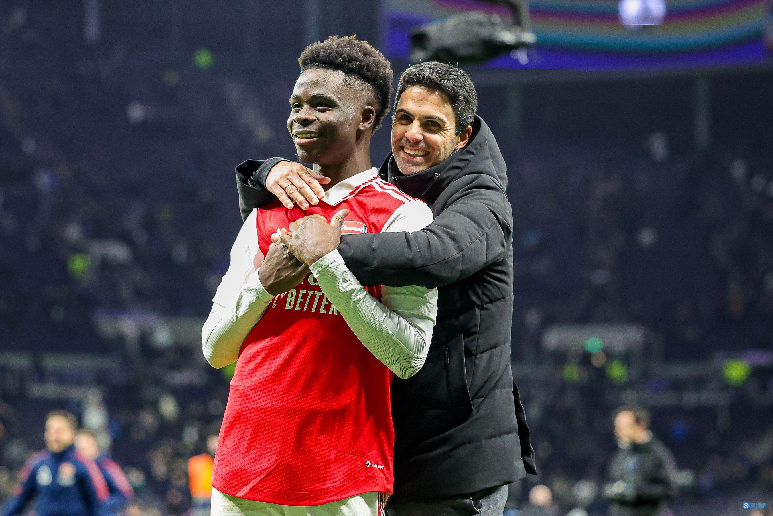 💛🖤相伴三年半，多特蒙德已宛若故乡🎤迈尔谈及续约：