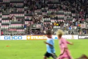 麦克托米奈：无论我是否进球，教练对我的要求都非常高（麦克托米奈：哪怕没有进球，教练对我的标准依旧很高）