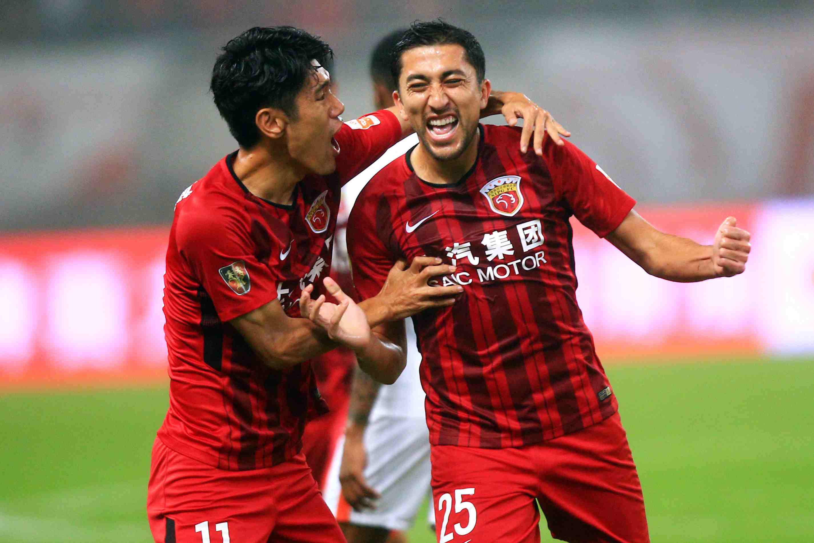 科沃德在30分钟内打出23分14板5助&历史第二位新秀（科沃德30分钟高效砍下23分14板5助，成史上第二位达成此数据的新秀）