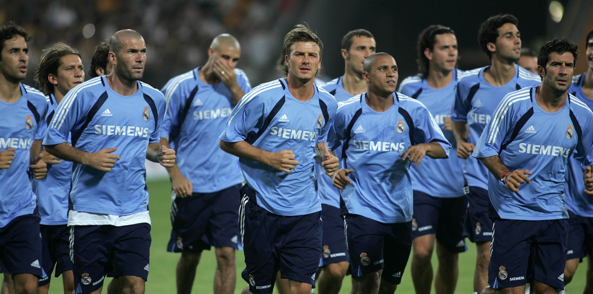 临场数据大变！成都蓉城魔鬼主场或难耐柔佛（赛前数据突变！成都蓉城魔鬼主场恐难挡柔佛）