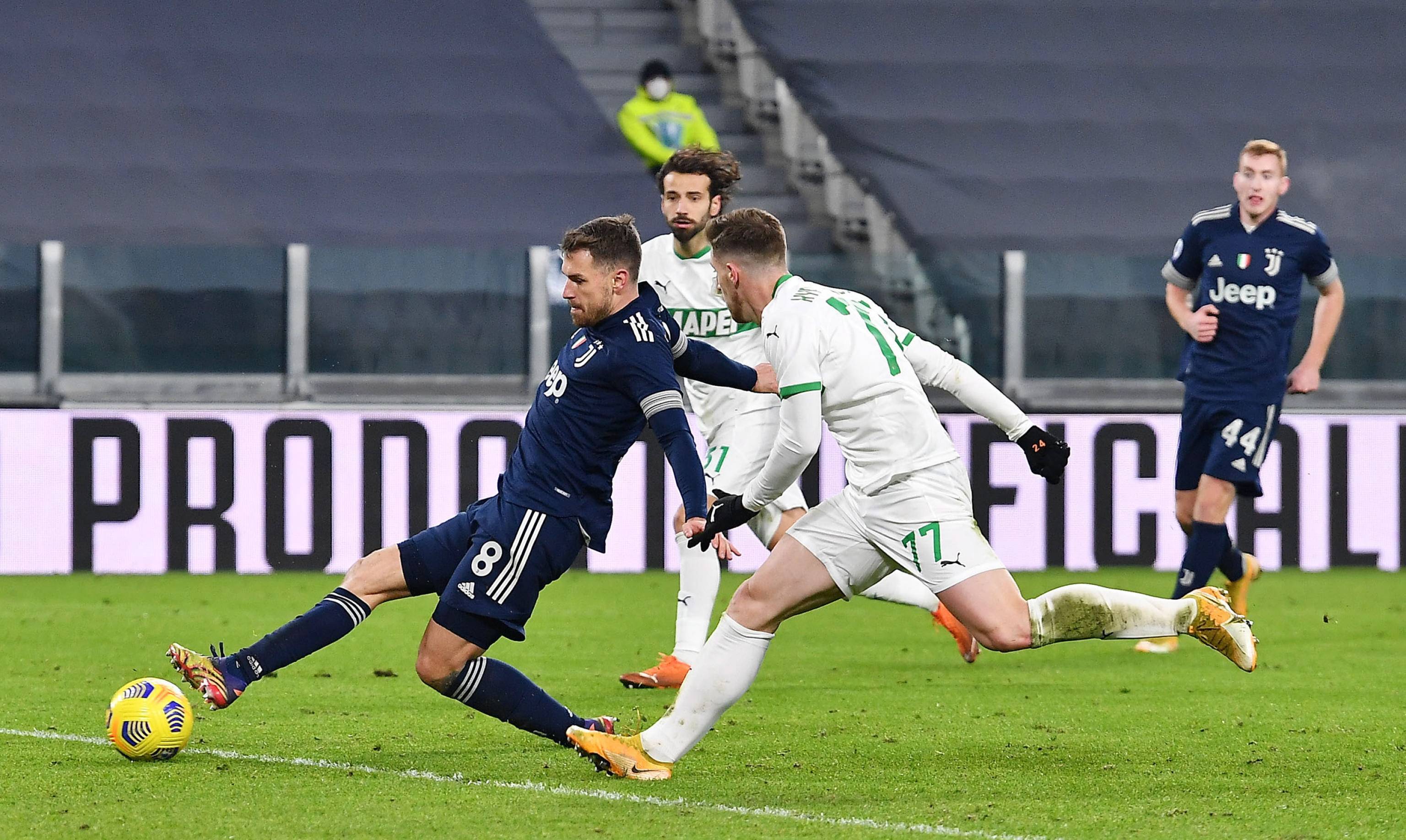 早报：五大联赛重燃战火（晨报：五大联赛战火再起）