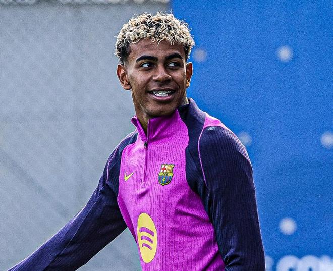 U17世界杯：奥地利2-0九人意大利晋级决赛，莫泽双响（U17世界杯：莫泽梅开二度，奥地利2-0九人意大利挺进决赛）