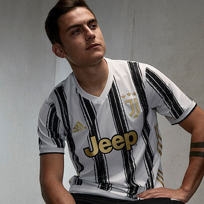 帕克：齐尔克泽远不及谢什科，德利赫特已成英超最佳后卫之一（帕克：齐尔克泽难与谢什科相提并论，德利赫特已跻身英超顶级后卫之列）