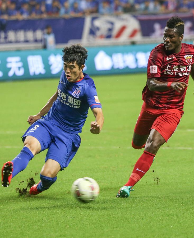 孔帕尼谈乌尔比希：他的性格好训练勤奋，球员会在历史最佳之一的门将身边慢慢成长（孔帕尼盛赞乌尔比希：品格出众、训练自律，在史上最佳门将之一身旁稳步成长）